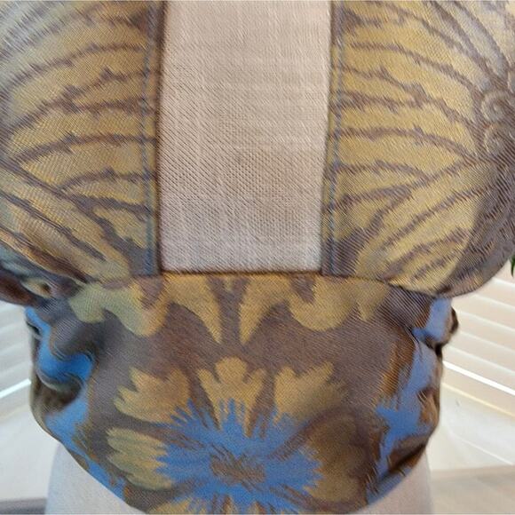 LACE THE LABEL NEW EMBROIDERED HALTER TOP SIZE SMALL (PTP 20 INCHES) RETAIL $320 - Picture 3 of 4